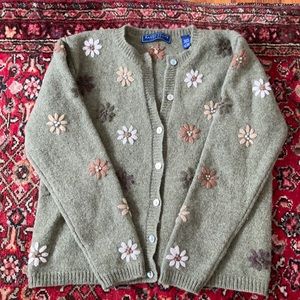Vintage Karen Scott 100% Wool Cardigan.